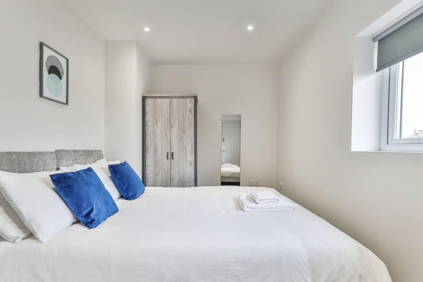 シェフィールド 3 Bed Refurbished, Modern House, Wifi, Patio Areaヴィラ エクステリア 写真